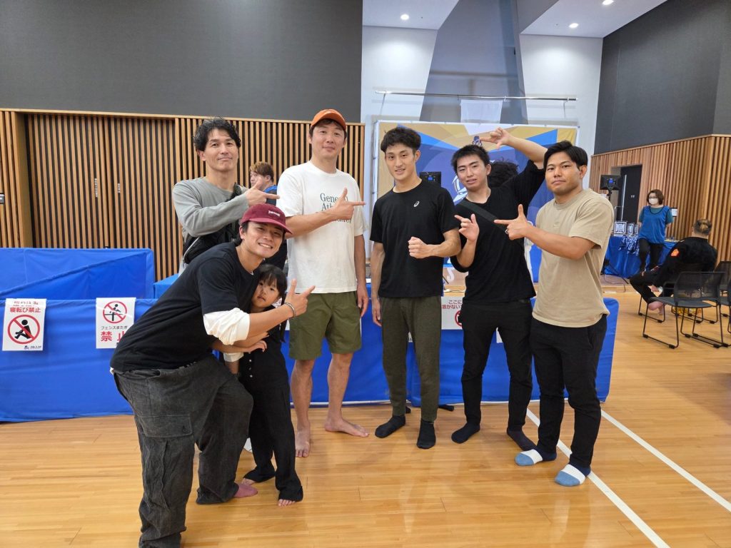 第5回全日本ノービス柔術選手権に参加した34BJJのメンバーと応援の練習仲間